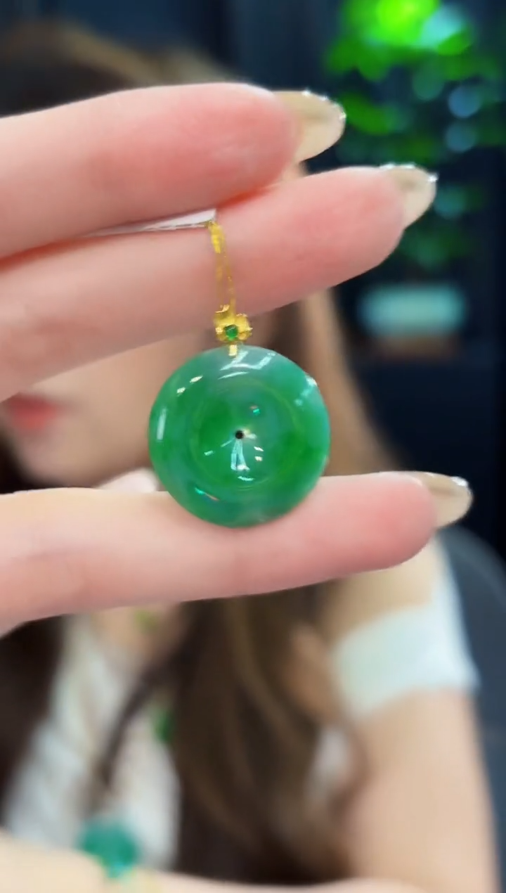 翡翠18K金镶嵌颈饰 缅料A货/支持复检/一件