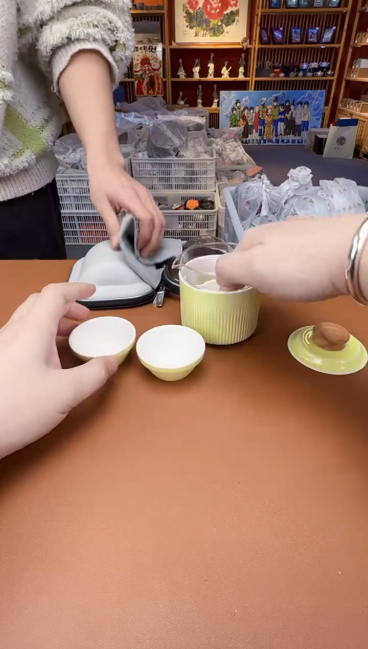 【闪购商品】瓷片瓷制品S11111111111