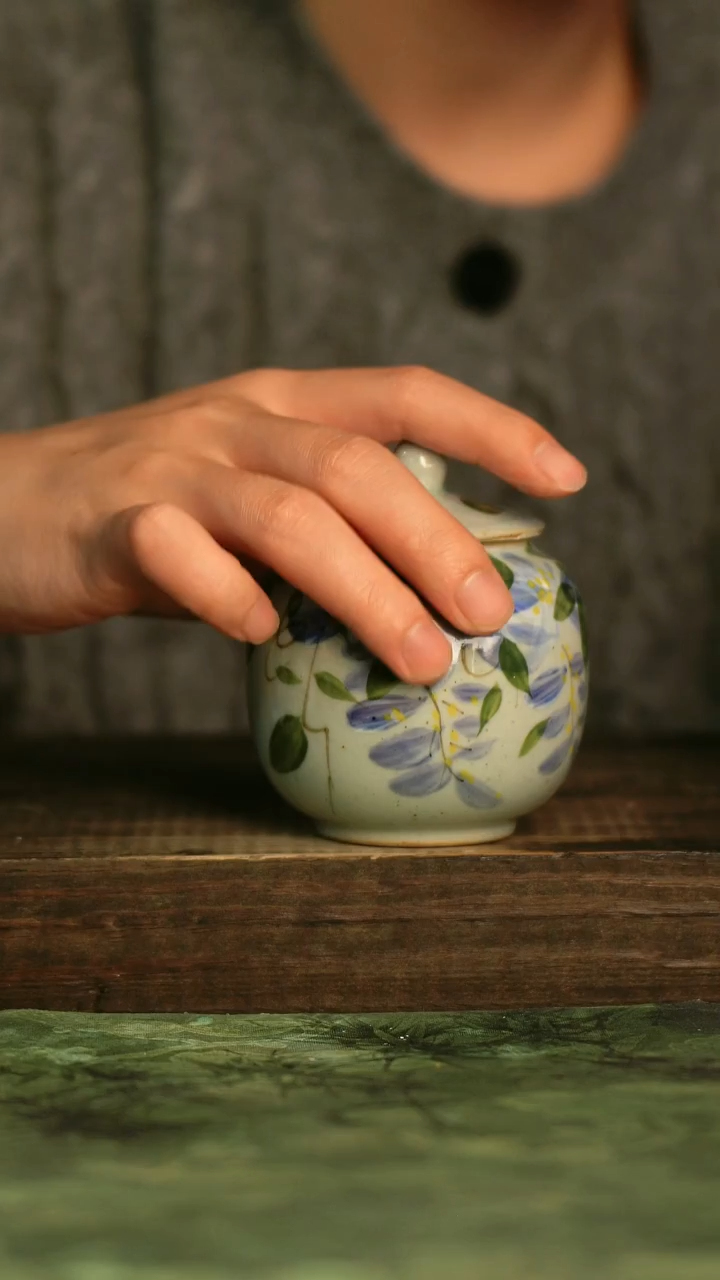 釉下彩手工手绘瓷器青诗集手工手绘瓷器