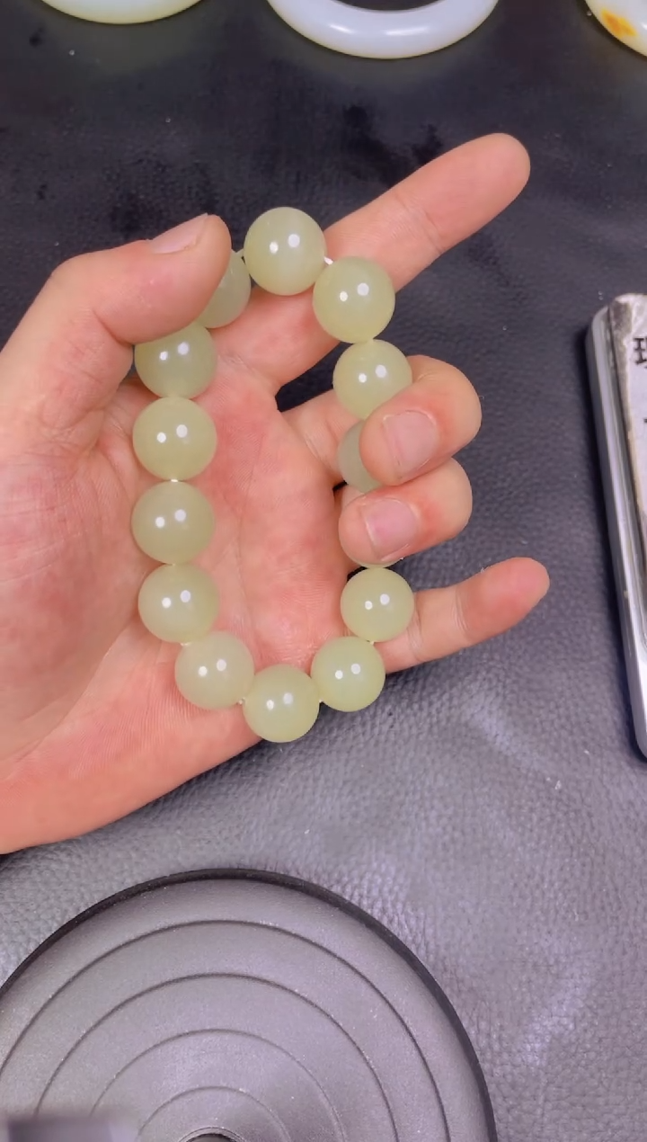 和田玉未镶嵌吊坠(不含链)和田玉6