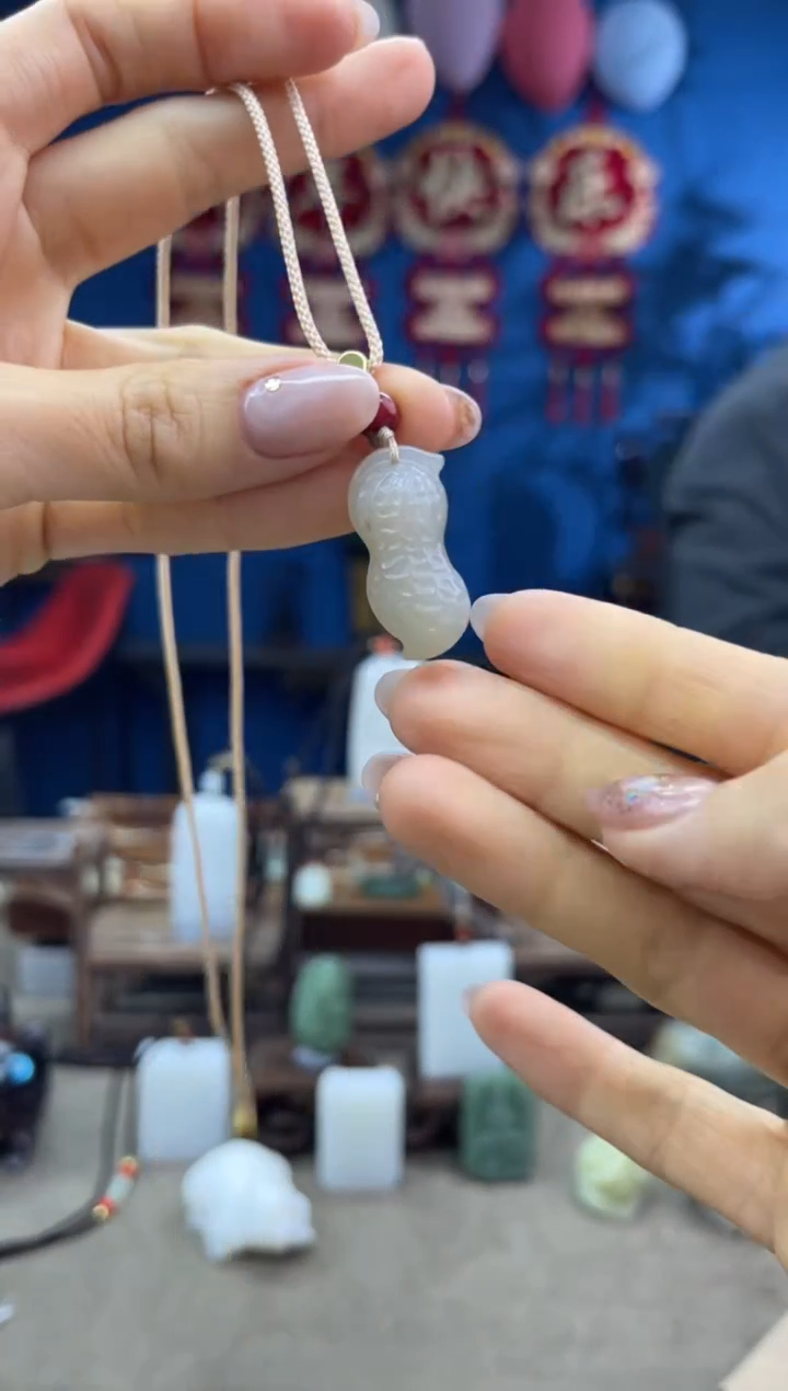 【闪购商品】和田玉颈饰未镶嵌1