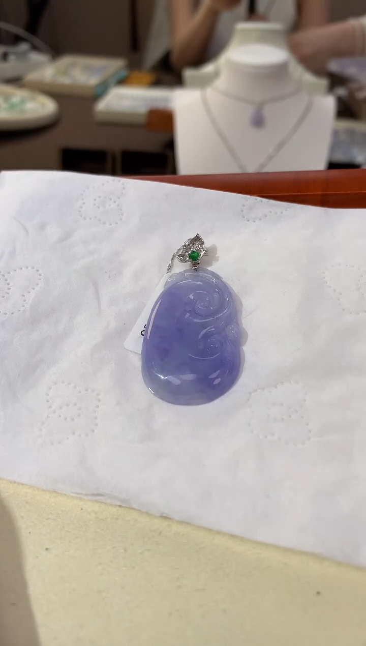 【闪购商品】翡翠颈饰18K金镶嵌天然缅甸a货翡翠