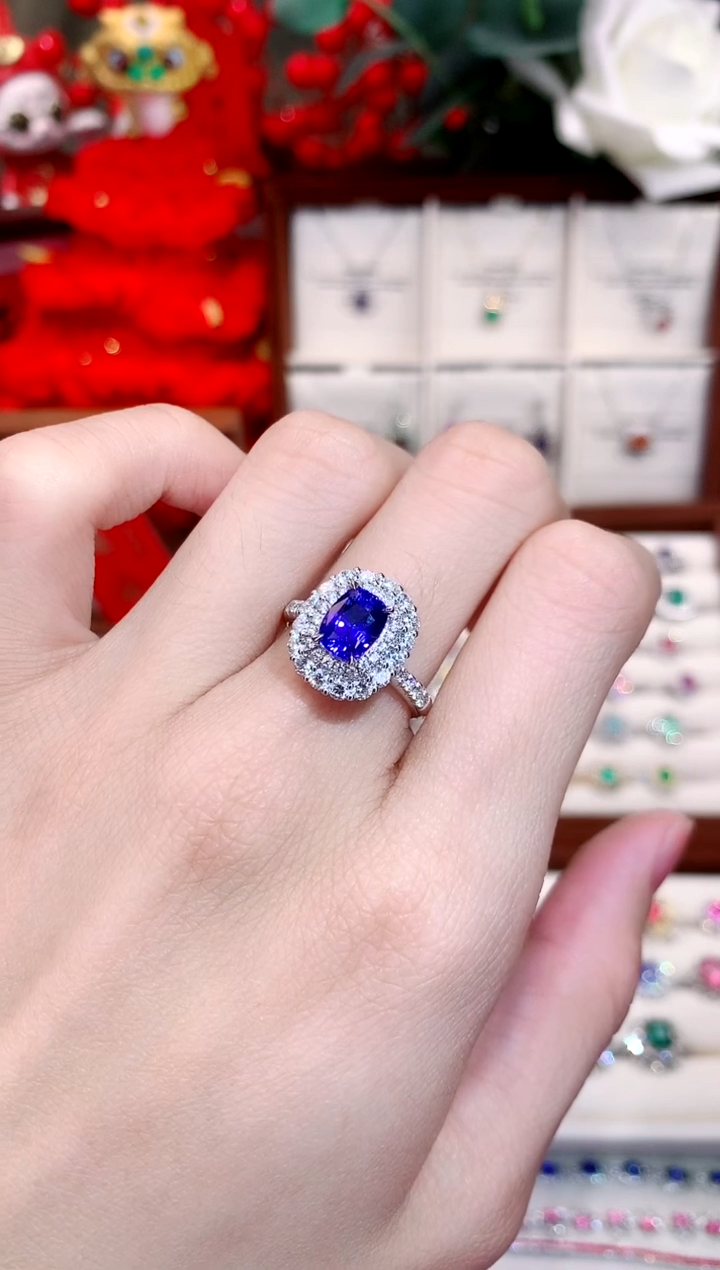 【闪购商品】蓝宝石戒指18K金镶嵌2.03ct/天然宝石/七天无理由