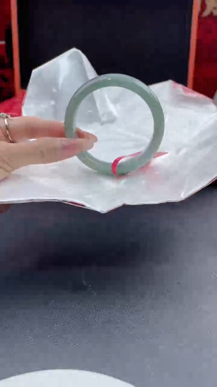 【闪购商品】翡翠手镯未镶嵌翡翠手镯10