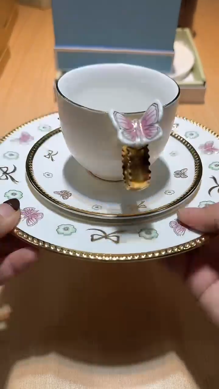 【闪购商品】瓷片锅碗瓢盆一件不剩