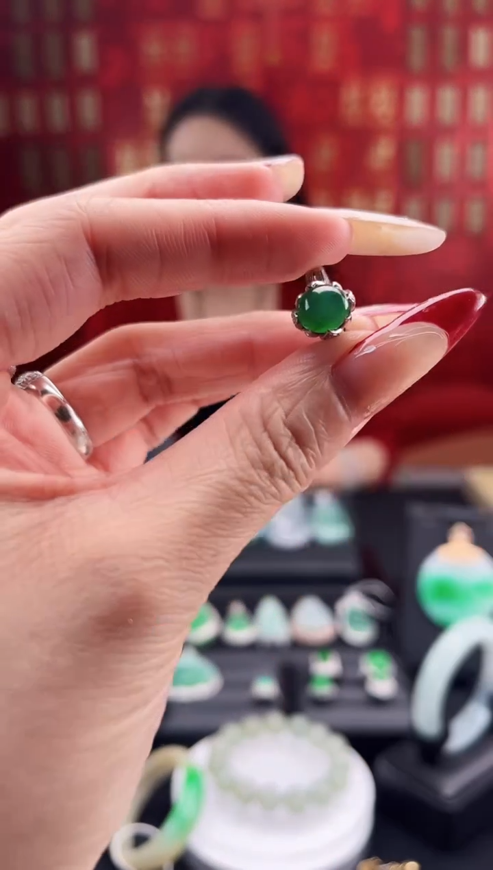 【闪购商品】翡翠戒指18K金镶嵌戒指