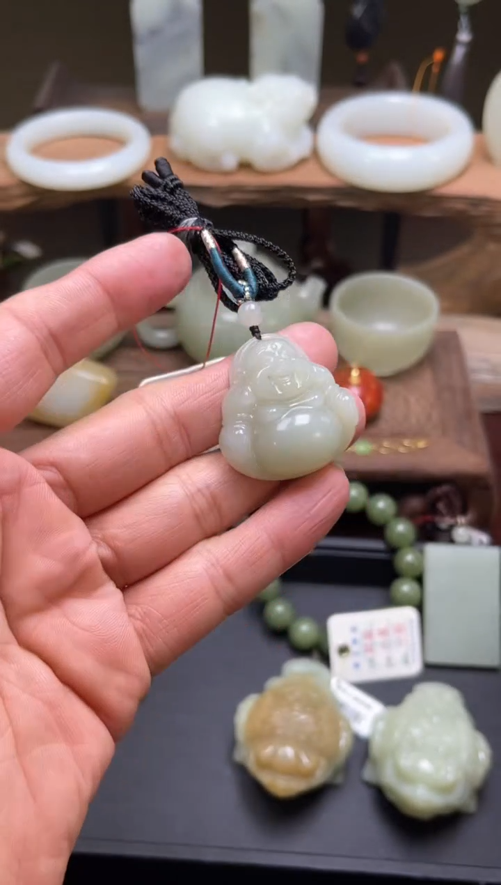 【闪购商品】和田玉吊坠未镶嵌且末青白佛公9004276