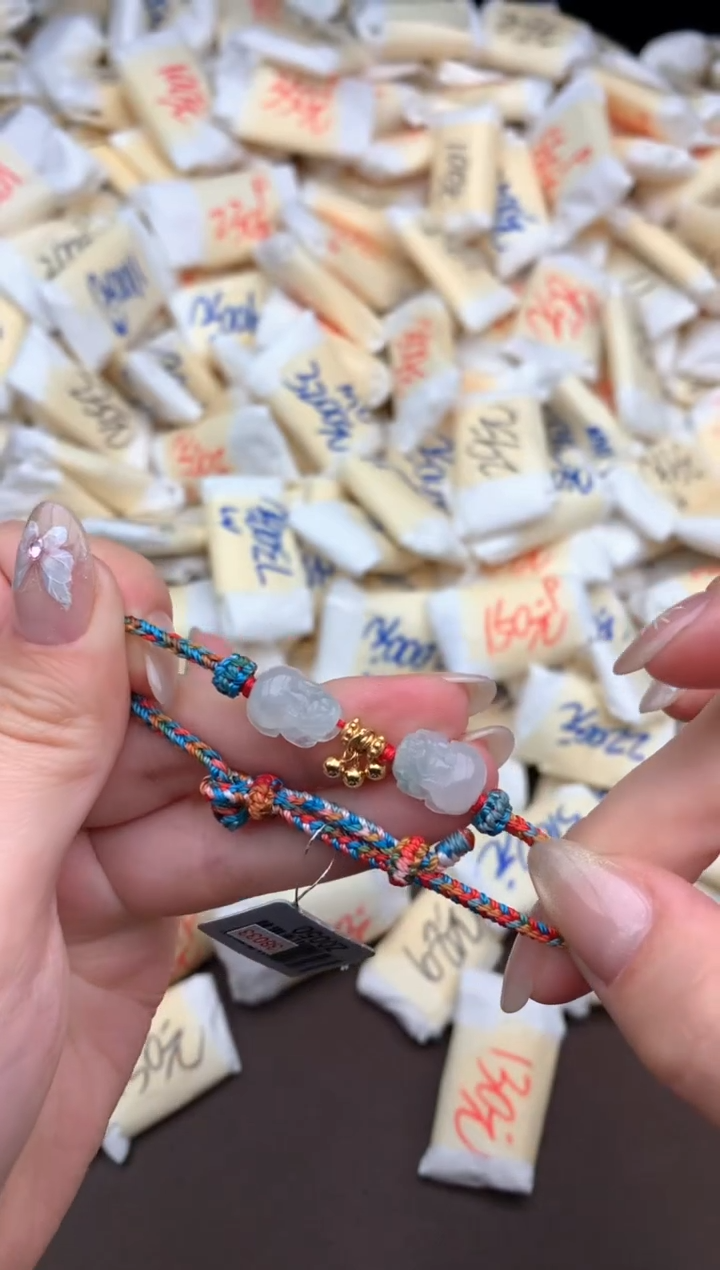 【闪购商品】翡翠手绳未镶嵌一