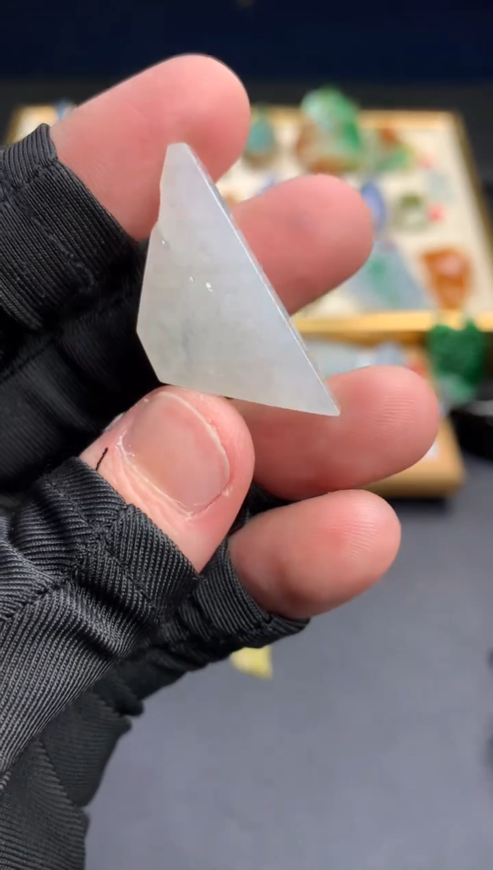 【闪购商品】定制翡翠未镶嵌         