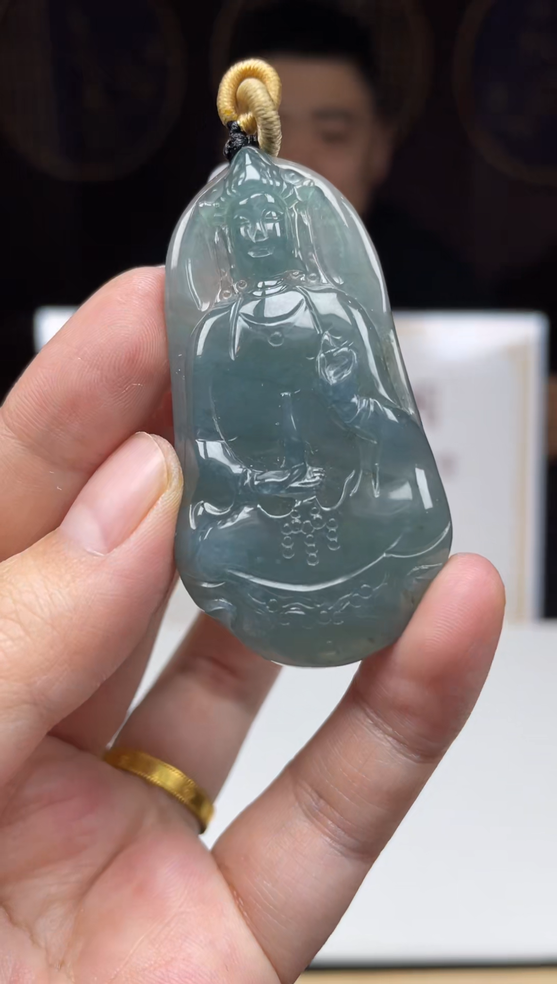 【闪购商品】翡翠颈饰未镶嵌      *45