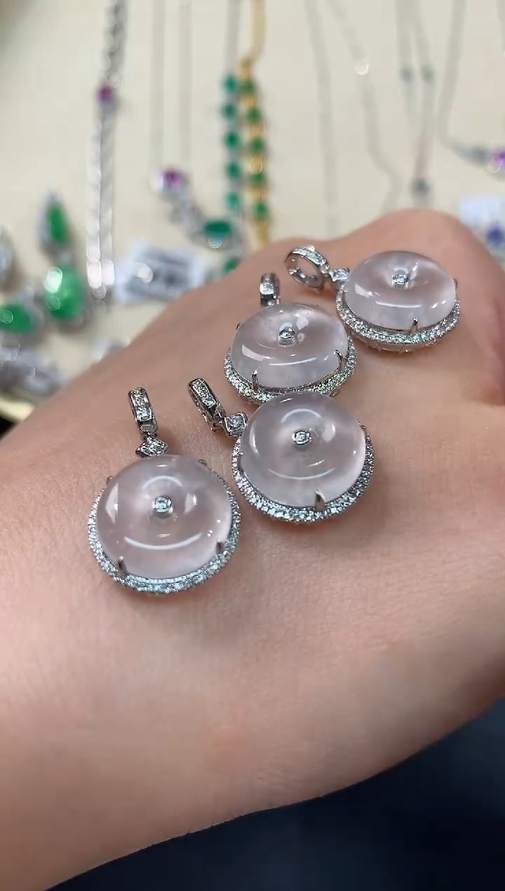 【闪购商品】翡翠吊坠(不含链)18K金镶嵌A455多样性发一件|3980