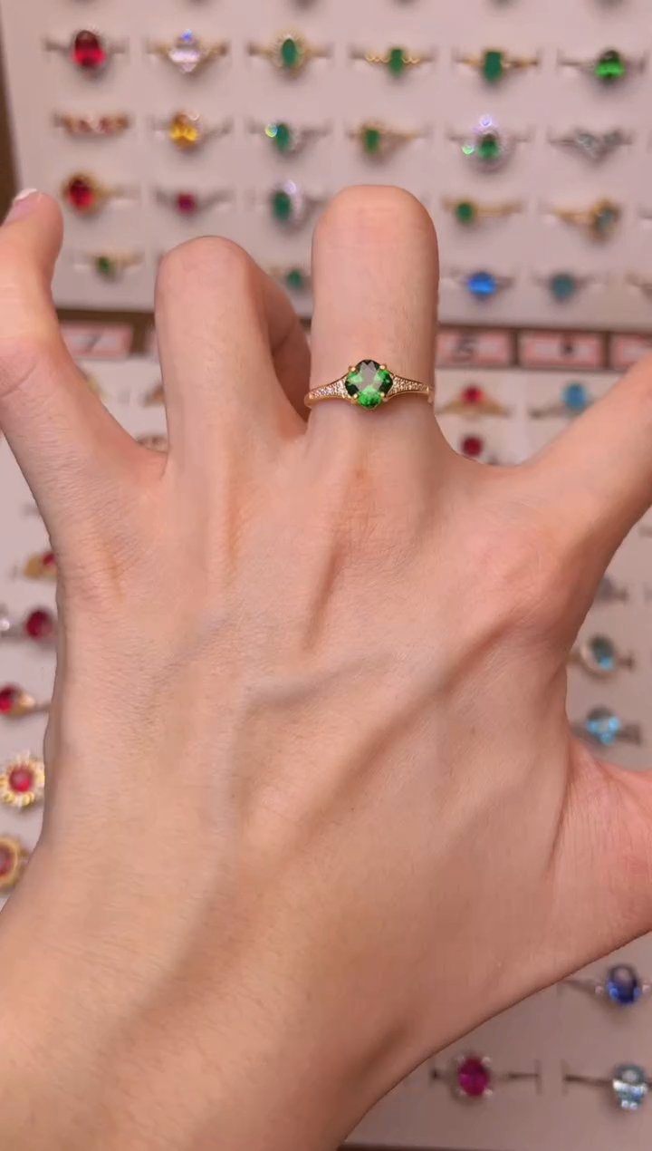 【闪购商品】祖母绿戒指银S925镶嵌15353