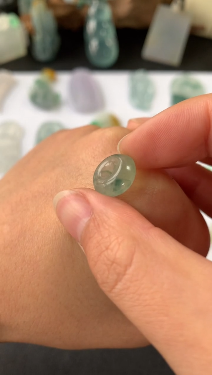 【闪购商品】定制翡翠未镶嵌翡翠