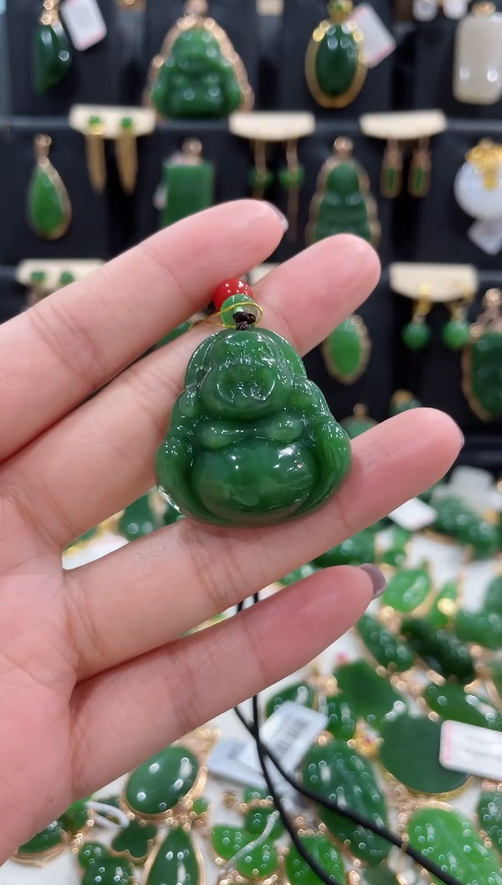 【闪购商品】和田玉（碧玉）颈饰未镶嵌佛公