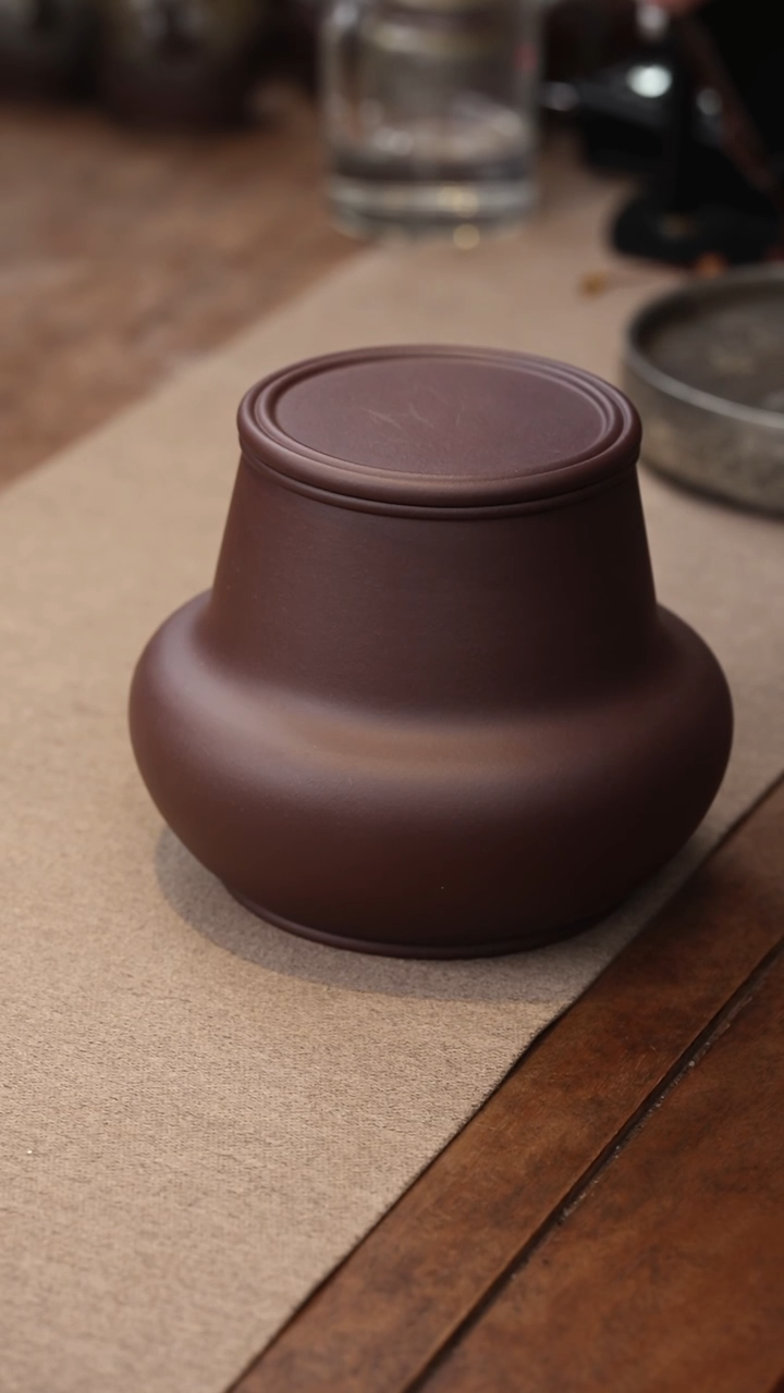 茶壶紫砂紫泥平盖花瓶罐