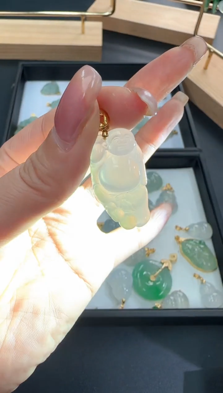 【闪购商品】翡翠颈饰18K金镶嵌250212270