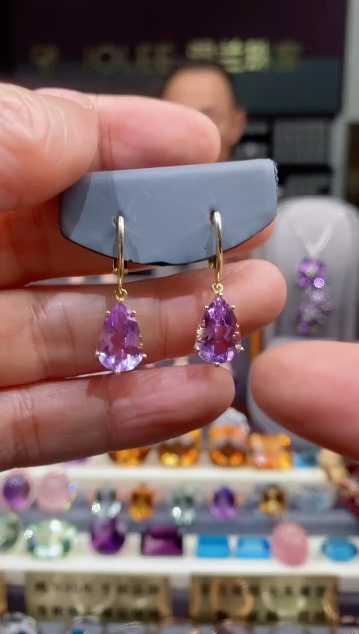【闪购商品】紫晶耳钉银S925镶嵌紫晶耳钉