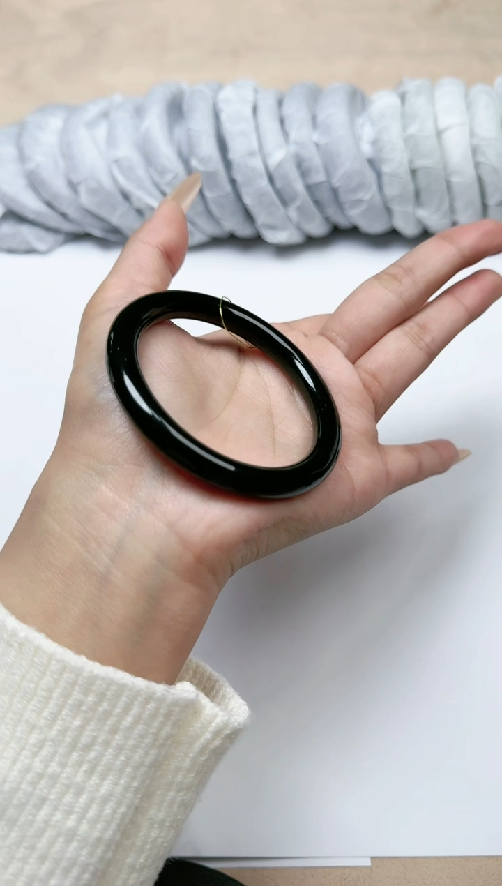 【闪购商品】和田玉手镯未镶嵌54/55圈口 YY