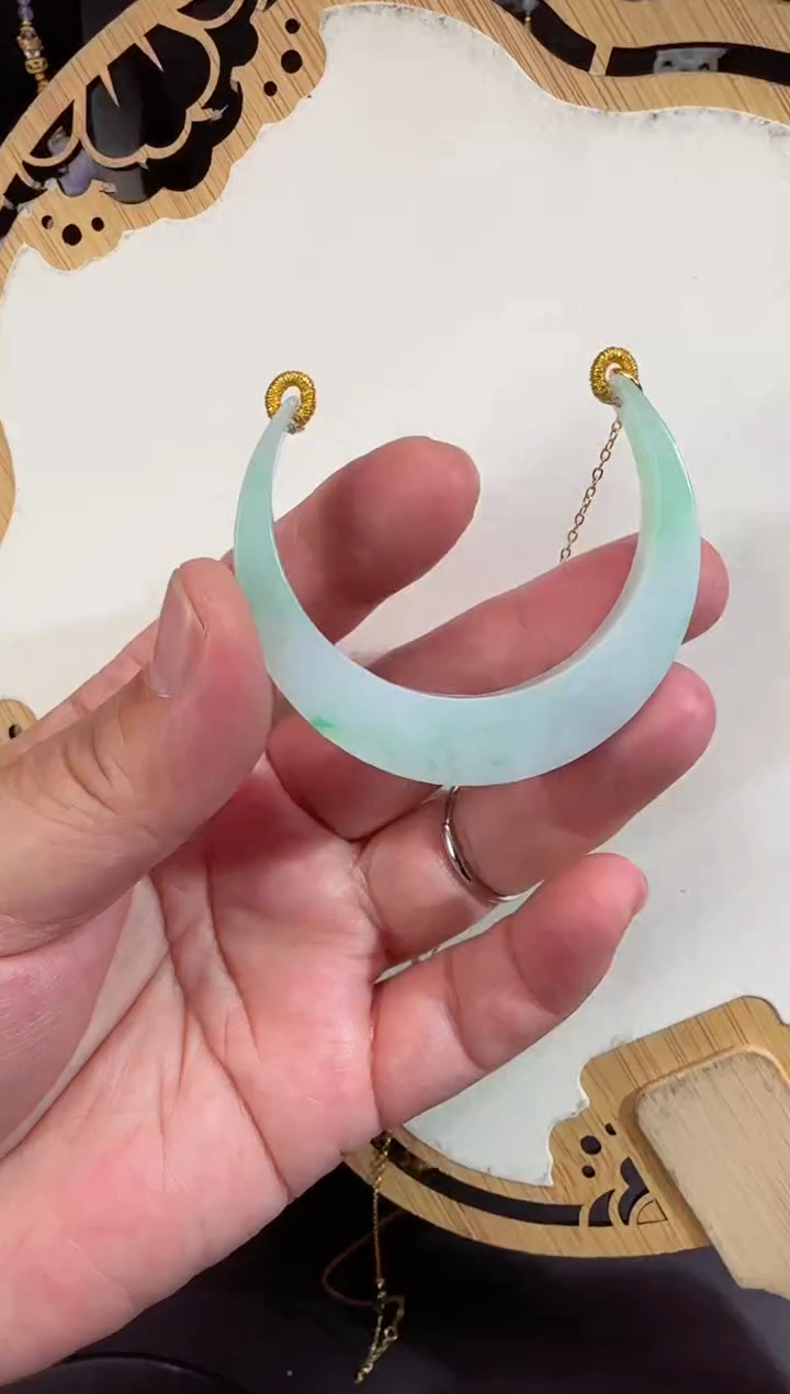 【闪购商品】翡翠颈饰未镶嵌拍照