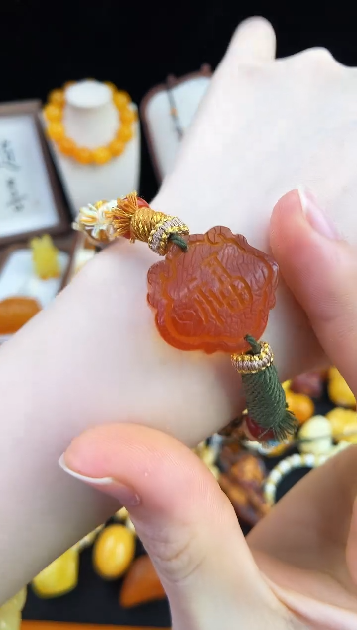 琥珀未镶嵌珠宝奇石柒月