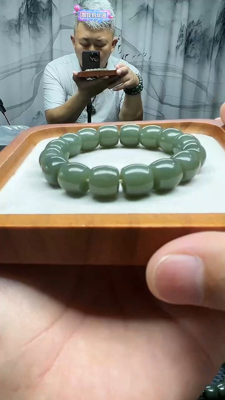 手串未镶嵌和田玉切莫天空蓝直切卡14纯天然拍一发一