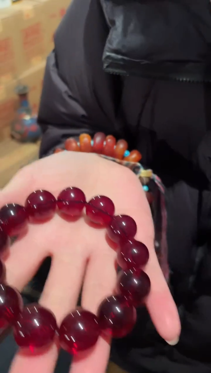 【闪购商品】琥珀颈饰未镶嵌红破大