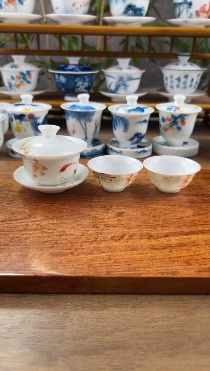 【闪购商品】微瑕红鱼荷花80ml三才+小玉兰2