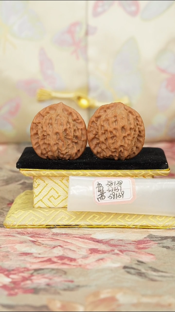 文玩核桃把件非嫁接北京