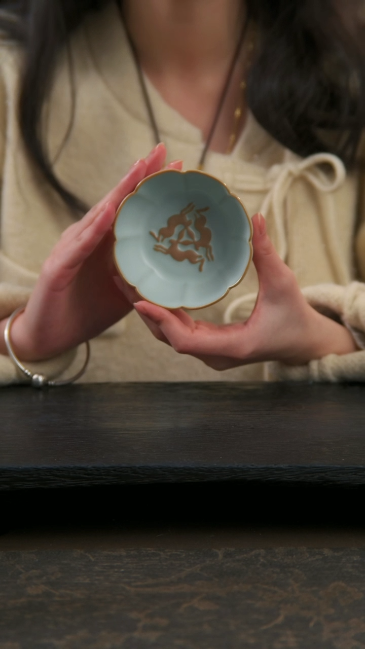 【闪购商品】杯玉兔杯1只（开片工艺）