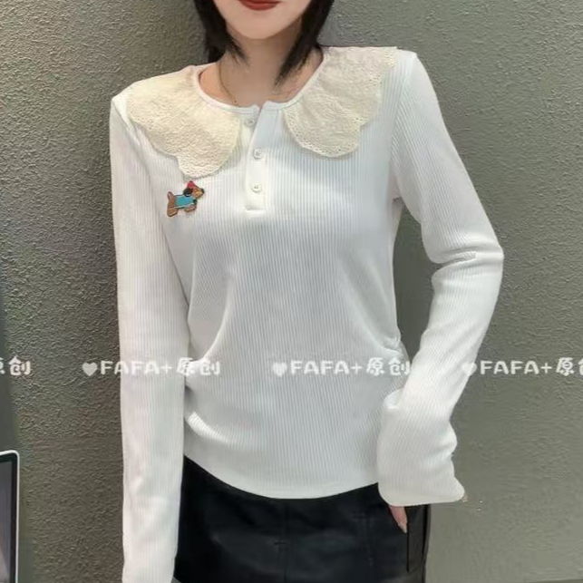 韩版设计大翻领针织