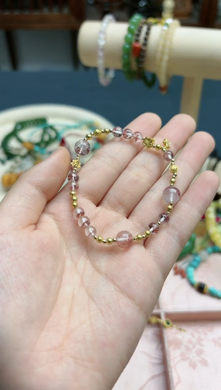 【闪购商品】水晶手串18K金镶嵌18k金金草莓水晶手串*1 ZX