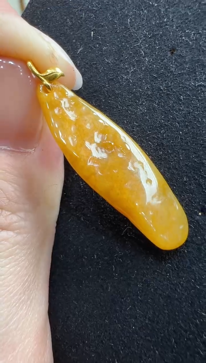 【闪购商品】翡翠吊坠(不含链)18K金镶嵌多样性发货拍一发一