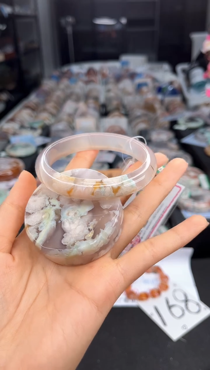 石英质玉手镯未镶嵌61圈口（赠送镯心）677069