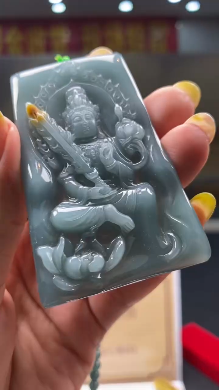 翡翠未镶嵌颈饰********44
