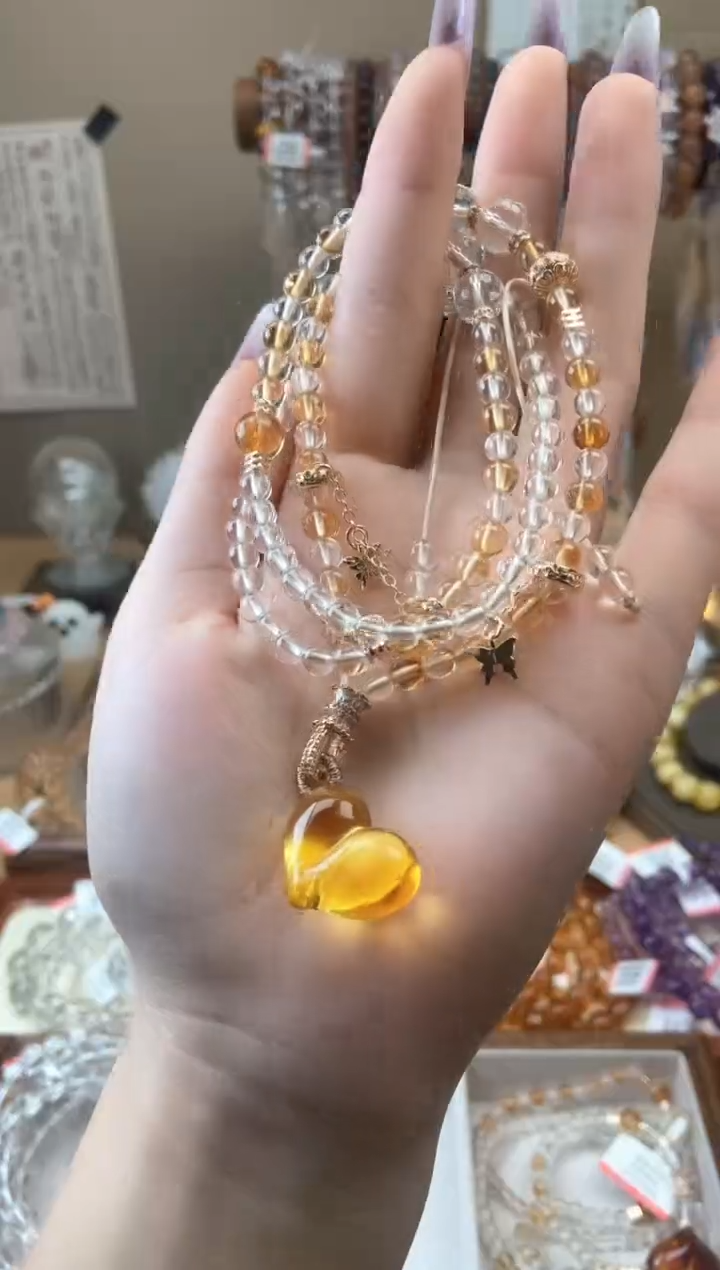 【闪购商品】未镶嵌金珀项链金珀桃心浅色