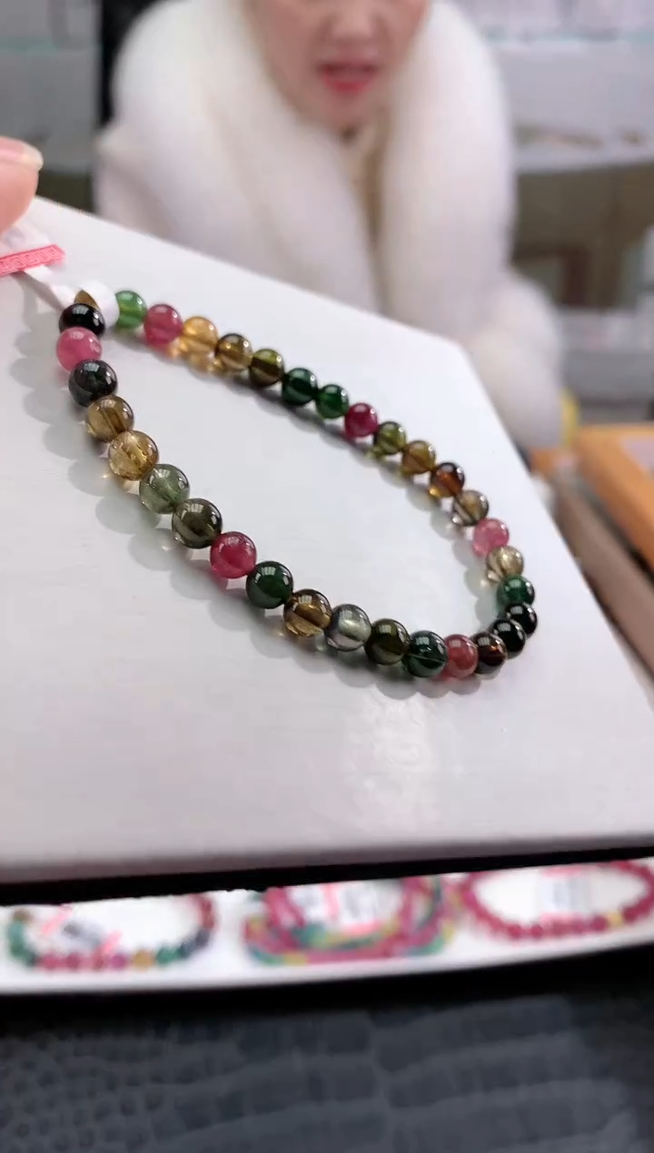 【闪购商品】碧玺手串未镶嵌多样性发一条