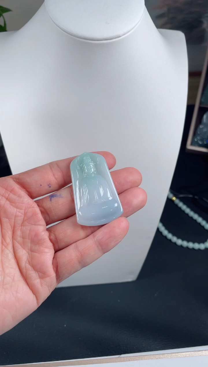 【闪购商品】翡翠颈饰未镶嵌天然翡翠玉石挂件