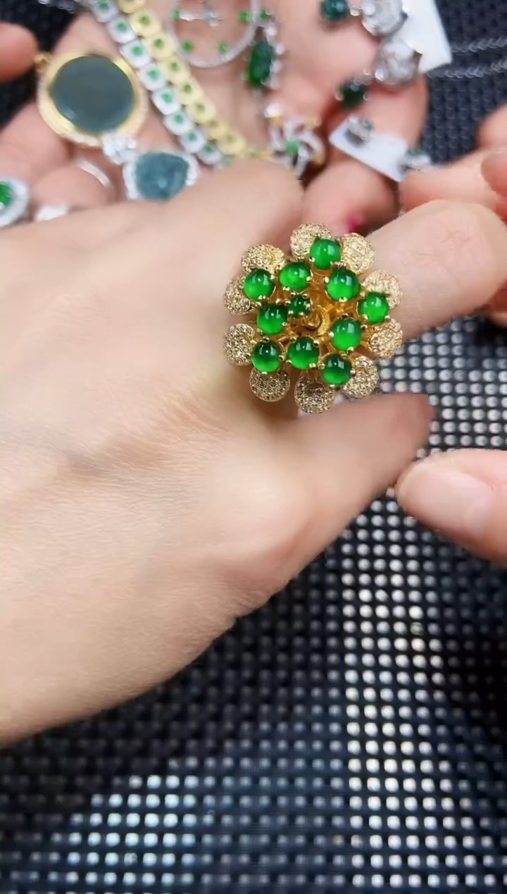 【闪购商品】翡翠戒指未镶嵌111111111