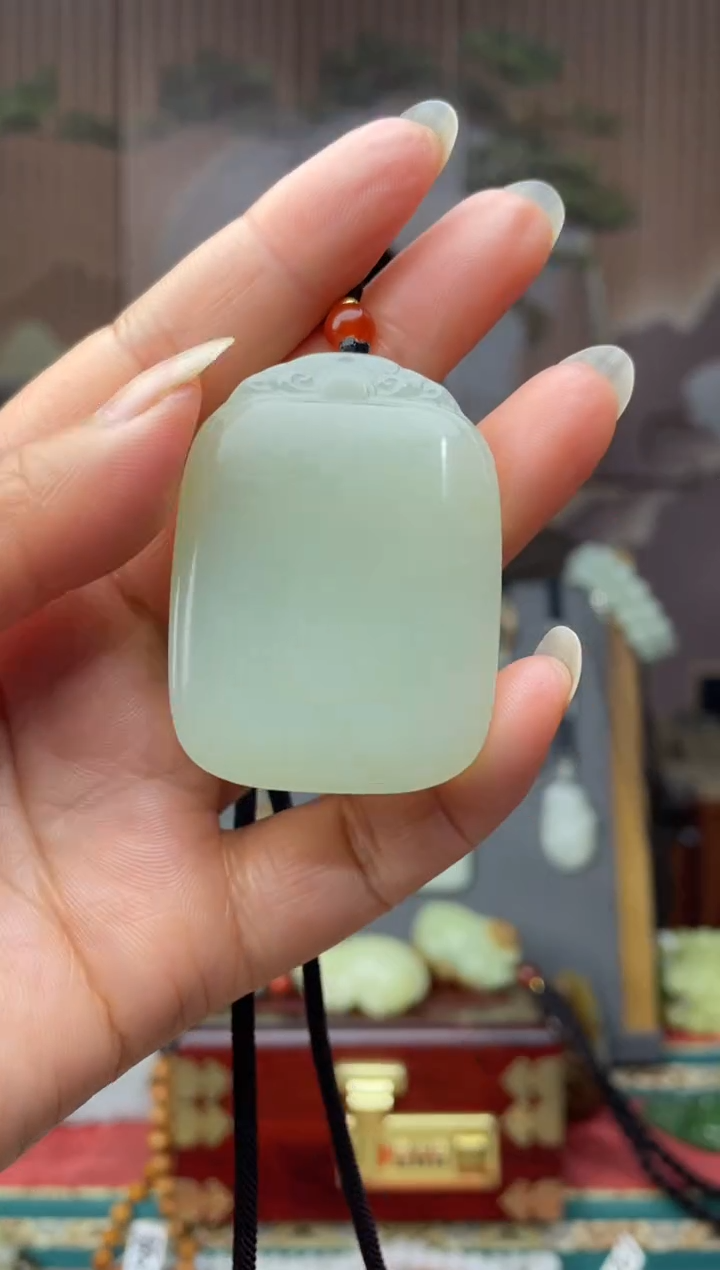 未镶嵌和田玉挂件拍一发一