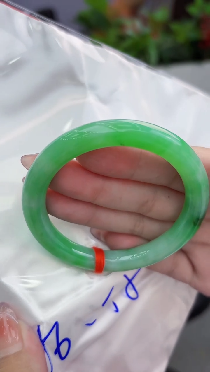 【闪购商品】翡翠手镯未镶嵌翡翠手镯