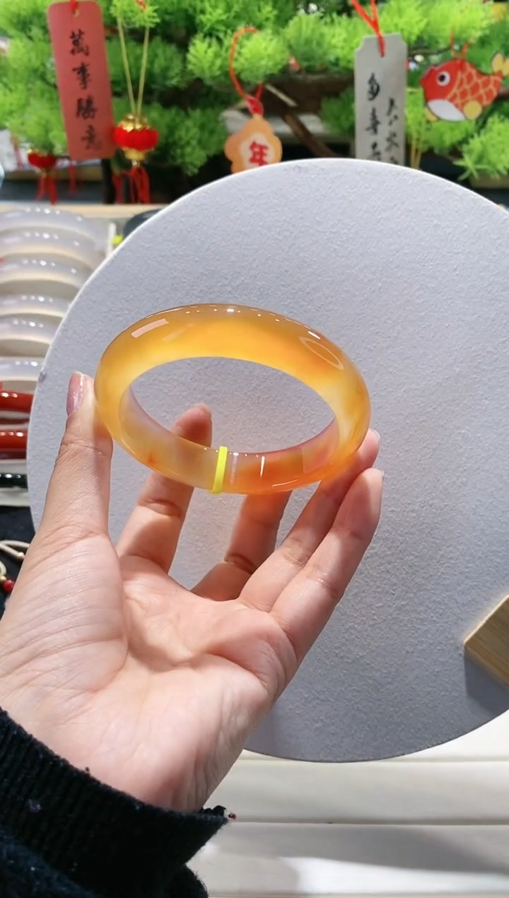 【闪购商品】玛瑙/玉髓手镯未镶嵌84-61.7