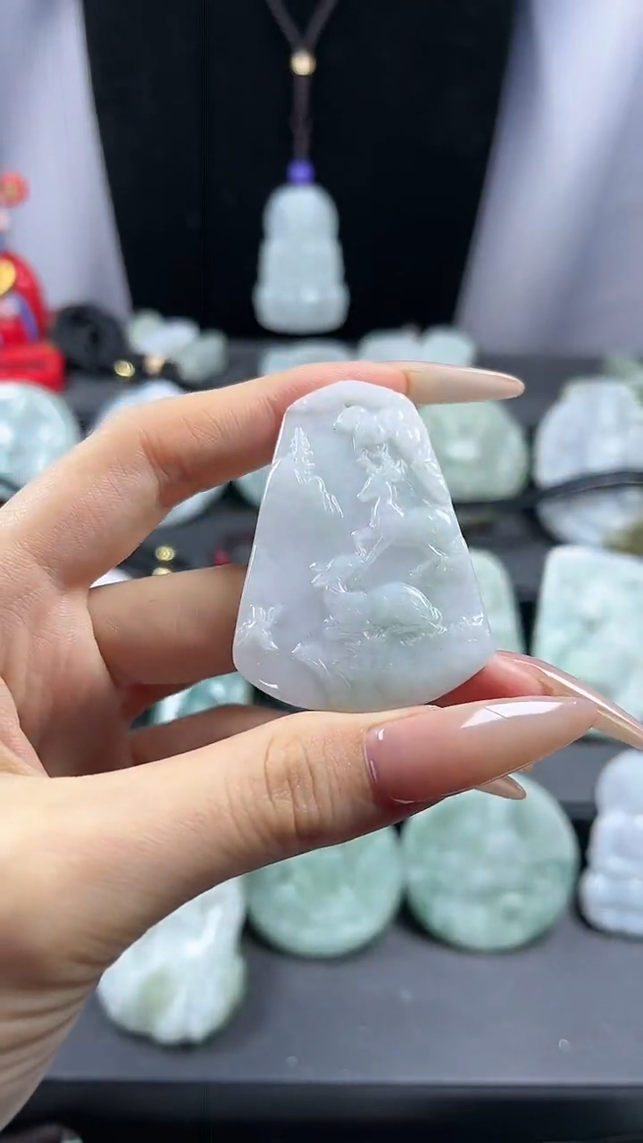 【闪购商品】翡翠颈饰未镶嵌小鹿