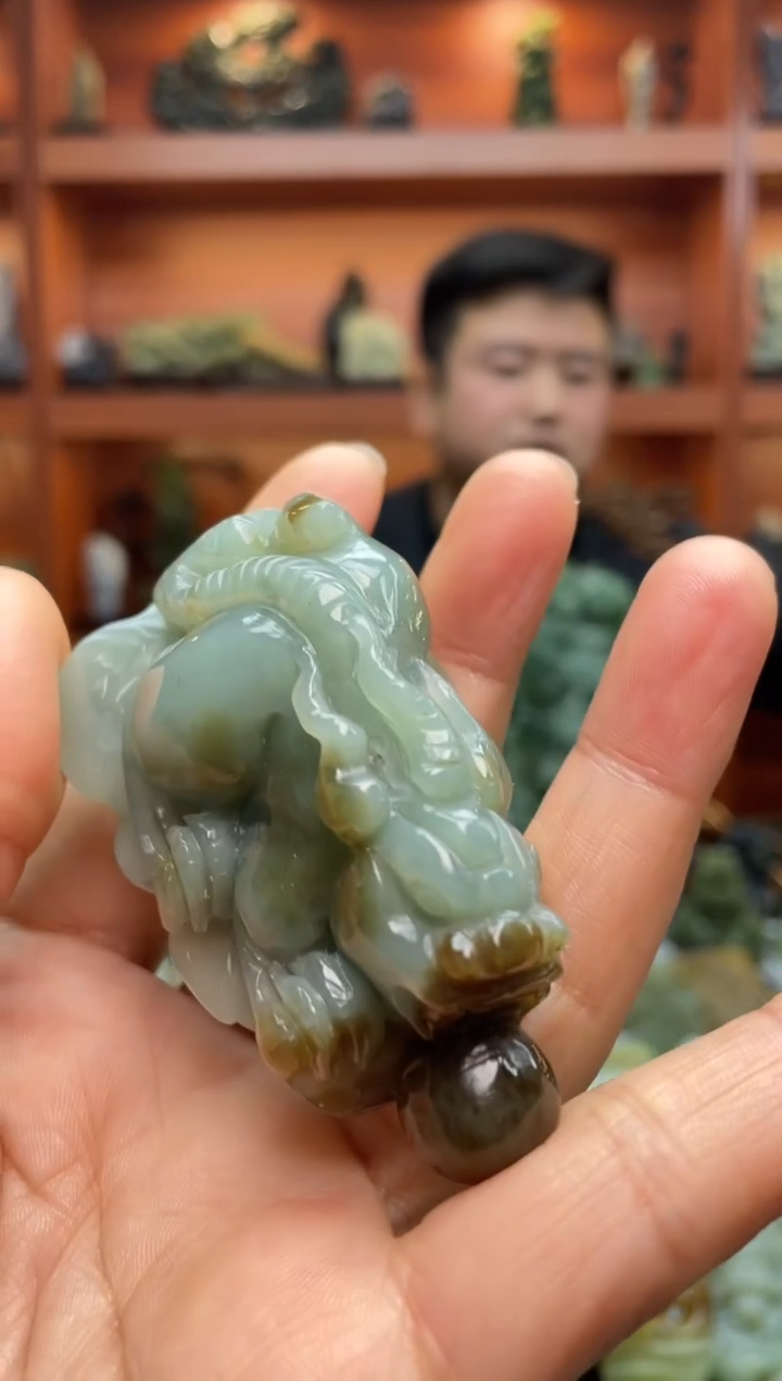 未镶嵌和田玉把件1