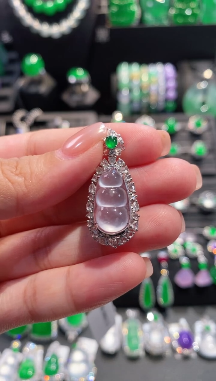 吊坠(不含链)18K金镶嵌翡翠福利品福豆吊坠5062112