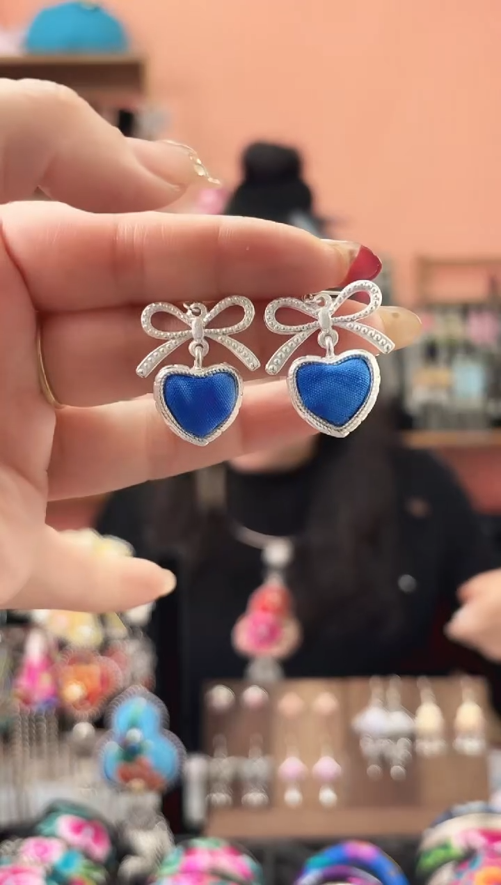 织绣艺枝独绣手工饰品220