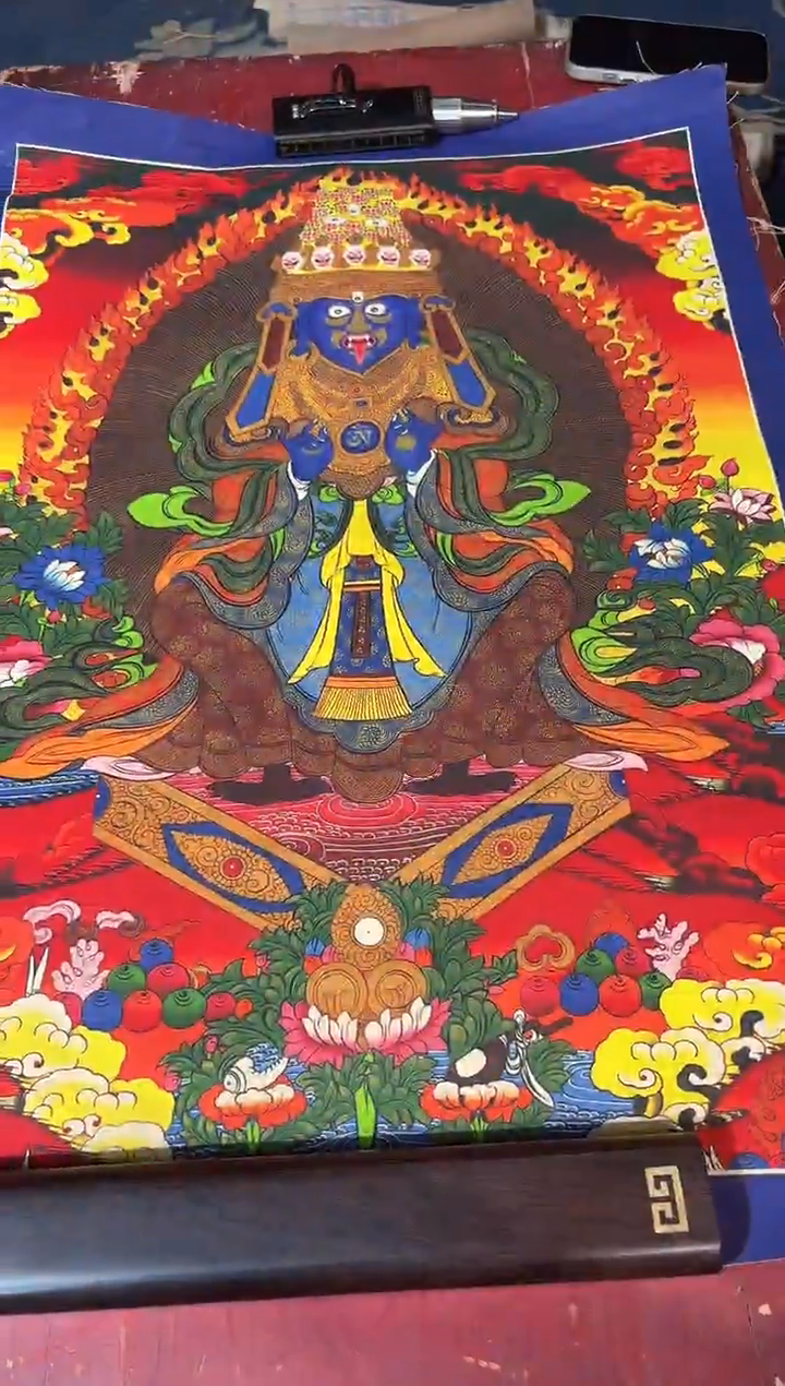 卷轴画龙妹的唐卡tk16