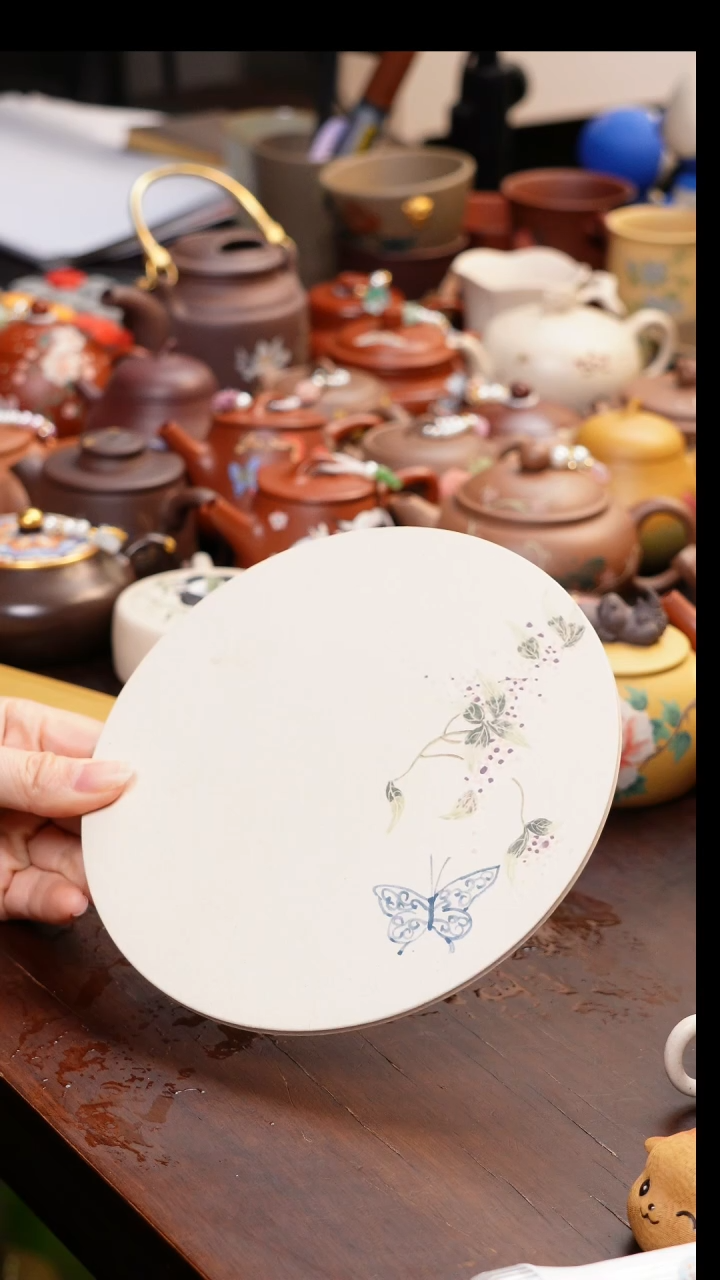 【闪购商品】原矿紫砂手工杯子朱妮