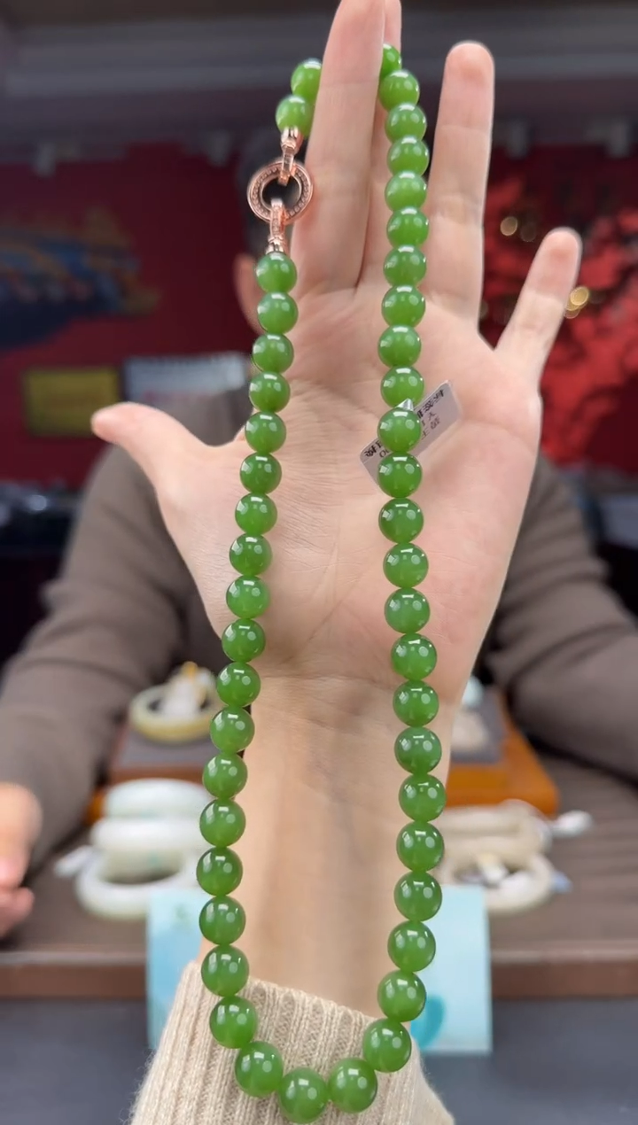 颈饰未镶嵌和田玉碧玉阳绿妈妈链卡10