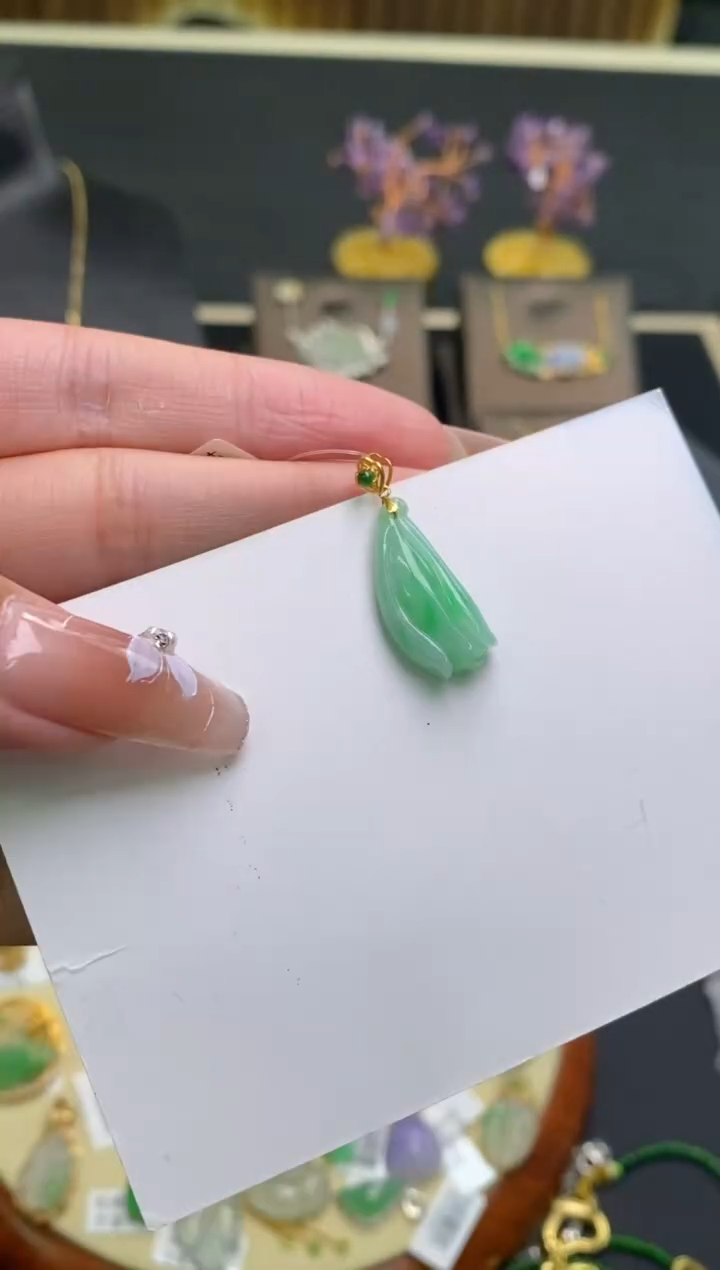 【闪购商品】翡翠颈饰18K金镶嵌净货13160