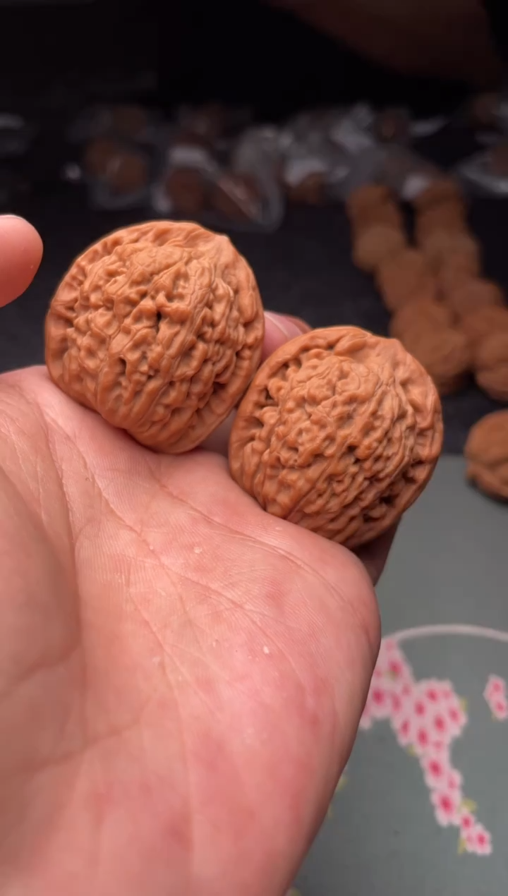 把件文玩核桃a290  莲花  37尺